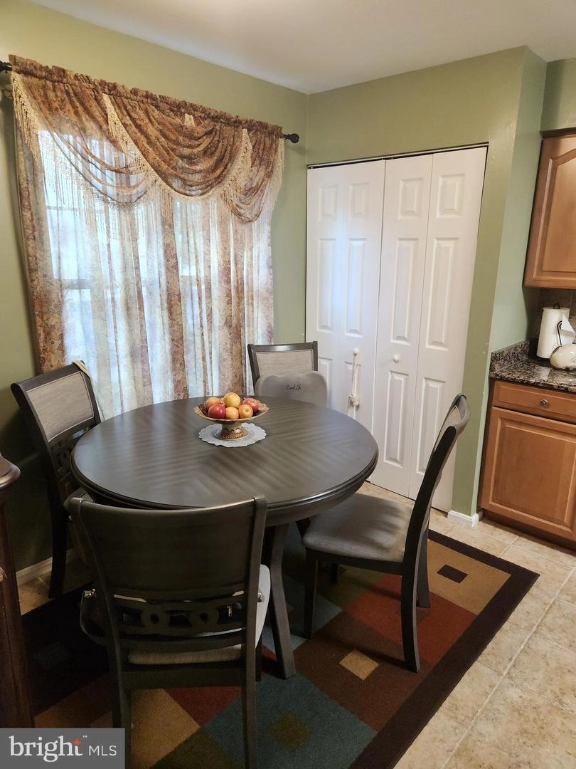 Dining - 14920 Carriage Square Dr, Silver Spring, MD 20906 photo 1 of 3