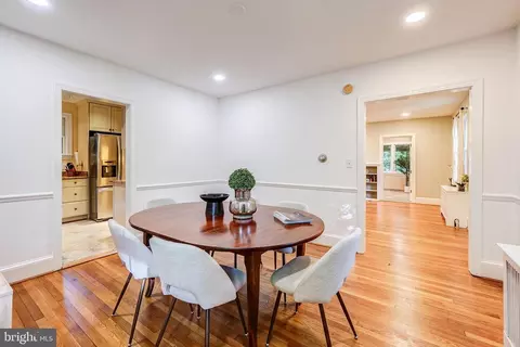 Dining - 4 Park Valley Rd, Silver Spring, MD 20910 photo 2 of 2