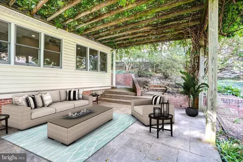 Exterior - 4 Park Valley Rd, Silver Spring, MD 20910 photo 17 of 17