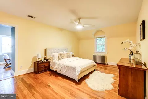 Bedroom - 4 Park Valley Rd, Silver Spring, MD 20910 photo 1 of 5