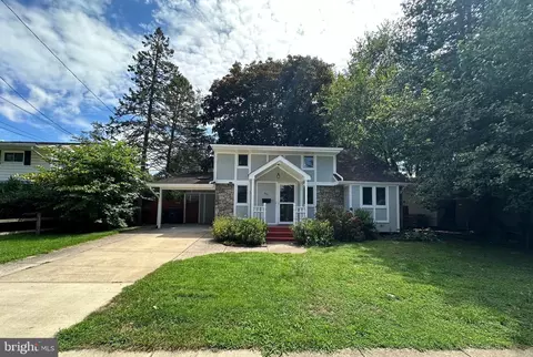 305 Bradley Ave, Rockville, MD 20851