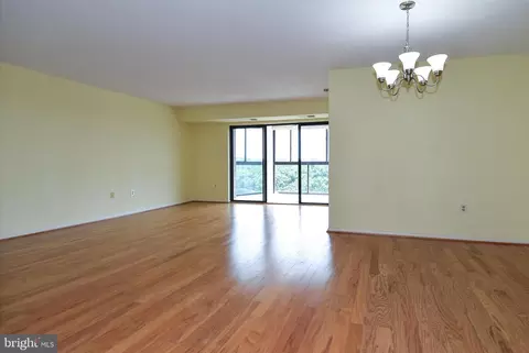 Living - 15107 Interlachen Dr #2-1024, Silver Spring, MD 20906 photo 3 of 7