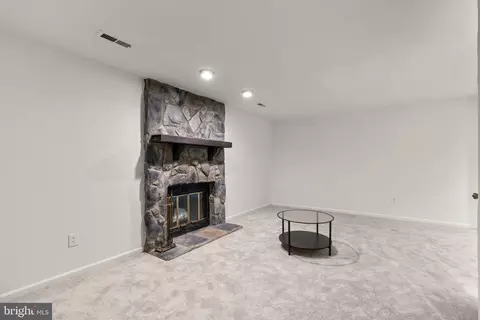 Living - 13 Hickory Hill Ct, Silver Spring, MD 20906 photo 9 of 9