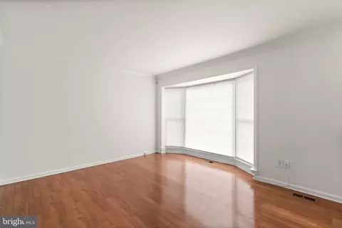Living - 13 Hickory Hill Ct, Silver Spring, MD 20906 photo 1 of 9