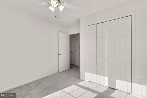 Bedroom - 13 Hickory Hill Ct, Silver Spring, MD 20906 photo 5 of 9