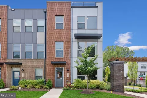 5046 Randolph Rd, Rockville, MD 20852