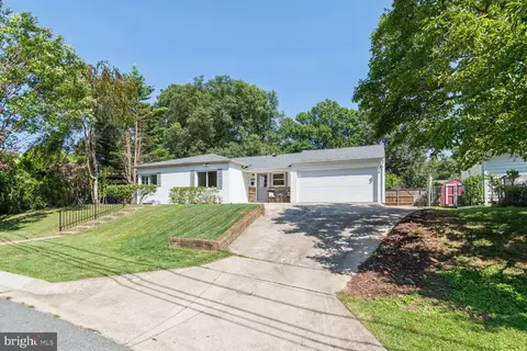 10109 Quinby St, Silver Spring, MD 20901 photo 2