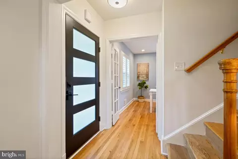 604 Dartmouth Ave, Silver Spring, MD 20910 photo 3