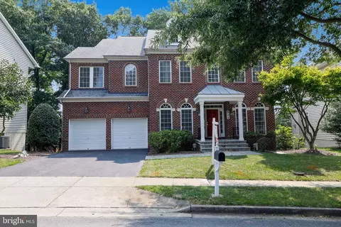511 Autumn Wind Way, Rockville, MD 20850