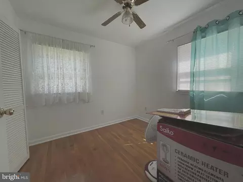 Bedroom - 12306 Veirs Mill Rd, Silver Spring, MD 20906 photo 4 of 4