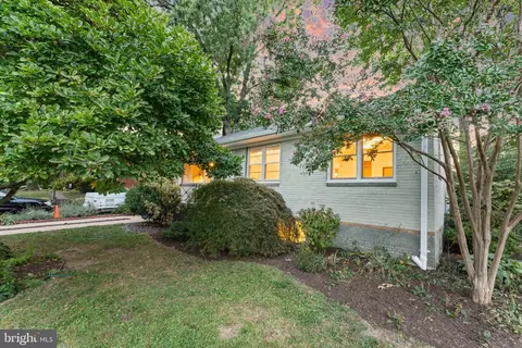 10002 Grayson Ave, Silver Spring, MD 20901 photo 2