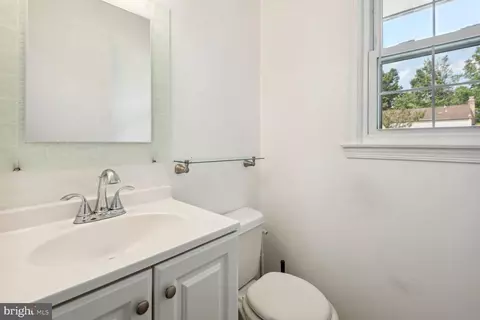 Bath - 3412 Kilkenny St, Silver Spring, MD 20904 photo 1 of 3