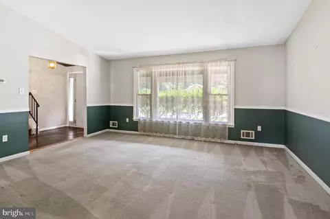 2016 Cradock St, Silver Spring, MD 20905 photo 4
