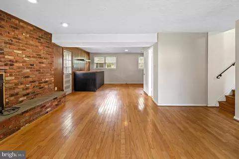2016 Cradock St, Silver Spring, MD 20905 photo 17