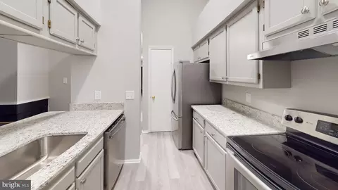 2703 Leaf Drop Ct #12-17, Silver Spring, MD 20906 photo 5
