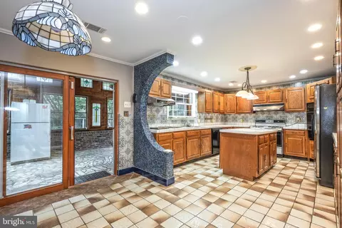 Kitchen - 8802 1st Ave, Silver Spring, MD 20910 photo 1 of 5