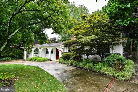 Exterior - 8802 1st Ave, Silver Spring, MD 20910 photo 5 of 16