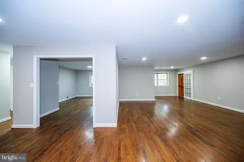 Living - 8802 1st Ave, Silver Spring, MD 20910 photo 5 of 10