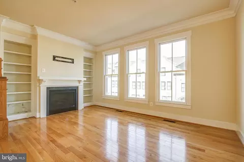 2732 Cassedy St, Silver Spring, MD 20910 photo 7