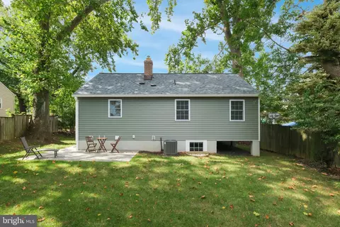 Exterior - 12215 Middle Rd, Silver Spring, MD 20906 photo 4 of 5