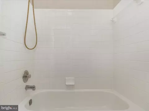 Bath - 1108 Arcola Ave, Silver Spring, MD 20902 photo 3 of 7