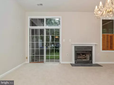 Living - 1108 Arcola Ave, Silver Spring, MD 20902 photo 8 of 10