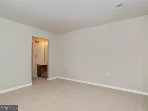 Living - 1108 Arcola Ave, Silver Spring, MD 20902 photo 7 of 10