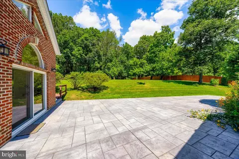 Exterior - 708 Hobbs Dr, Silver Spring, MD 20904 photo 5 of 6