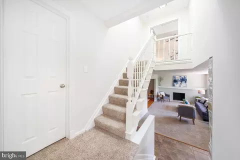 Entry Way - 708 Hobbs Dr, Silver Spring, MD 20904 photo 5 of 7