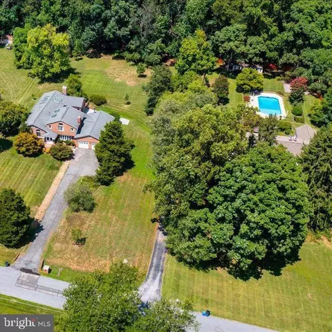 View/Area - 708 Hobbs Dr, Silver Spring, MD 20904 photo 3 of 6