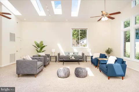 Living - 708 Hobbs Dr, Silver Spring, MD 20904 photo 2 of 17