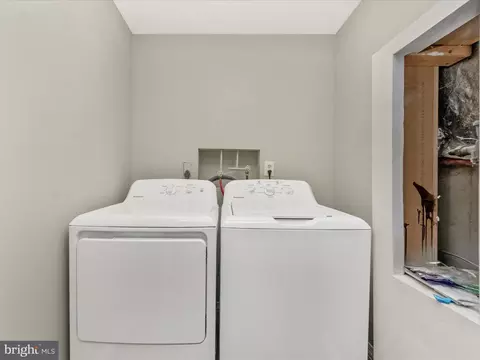 14813 Hammersmith Cir, Silver Spring, MD 20906 photo 36
