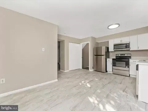 14813 Hammersmith Cir, Silver Spring, MD 20906 photo 17