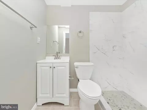 14813 Hammersmith Cir, Silver Spring, MD 20906 photo 37