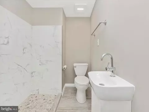 14813 Hammersmith Cir, Silver Spring, MD 20906 photo 24