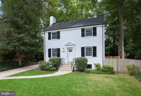5313 Briley Pl, Bethesda, MD 20816