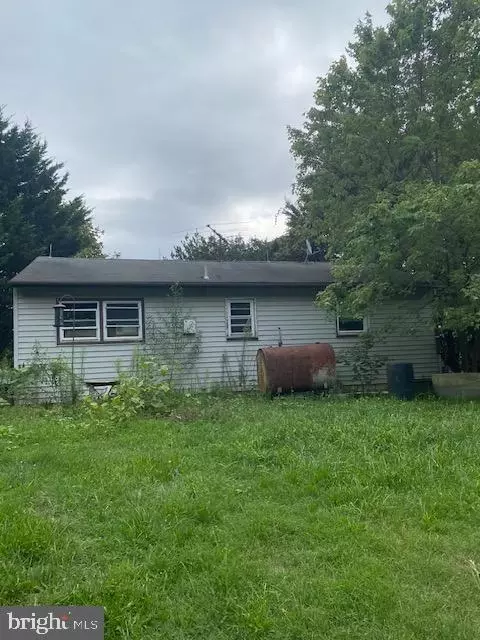 18520 Trundle Rd, Dickerson, MD 20842