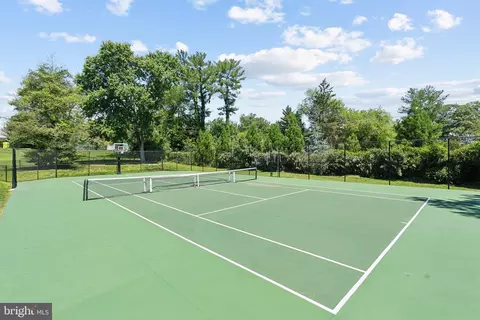 9100 Falls Rd, Potomac, MD 20854 photo 36