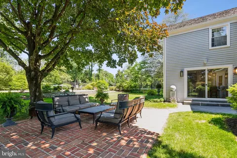 9100 Falls Rd, Potomac, MD 20854 photo 34