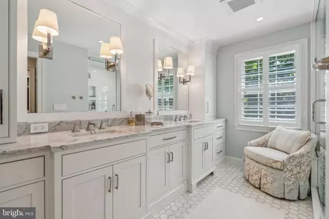 9100 Falls Rd, Potomac, MD 20854 photo 21