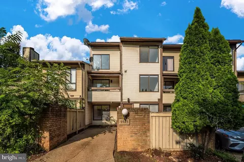 9525 Treyford Ter, Montgomery Village, MD 20886