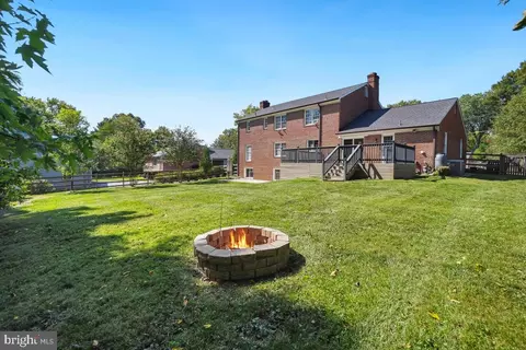 Exterior - 2420 E Gate Dr, Silver Spring, MD 20906 photo 7 of 7