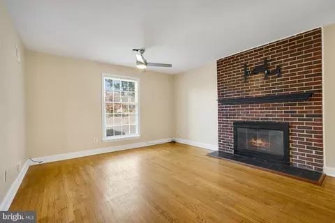Living - 2420 E Gate Dr, Silver Spring, MD 20906 photo 4 of 10
