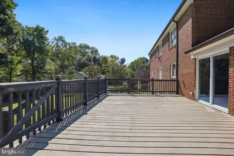 Exterior - 2420 E Gate Dr, Silver Spring, MD 20906 photo 4 of 7