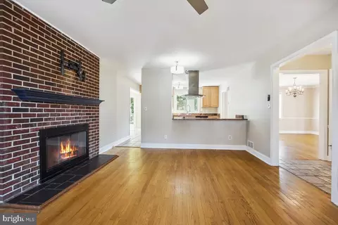 Living - 2420 E Gate Dr, Silver Spring, MD 20906 photo 5 of 10