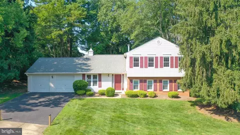 14828 Dufief Dr, North Potomac, MD 20878