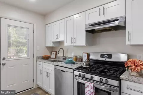 1419 Peaceful Ln, Silver Spring, MD 20904 photo 10