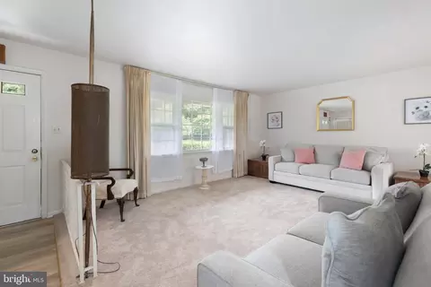 1419 Peaceful Ln, Silver Spring, MD 20904 photo 6
