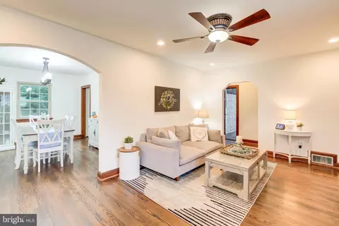 9510 Saybrook Ave, Silver Spring, MD 20901 photo 5