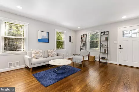 10129 Dallas Ave, Silver Spring, MD 20901 photo 2